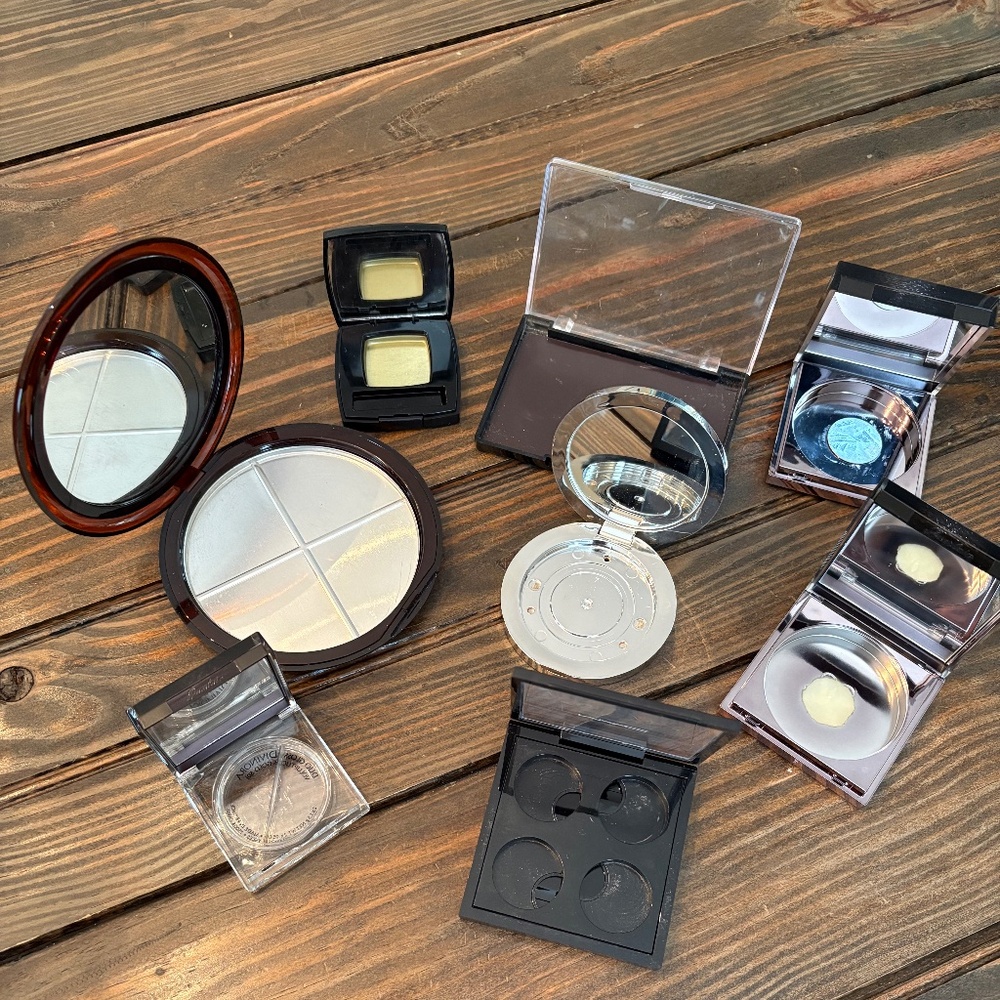 Guerlain Dior Mac Chanel Bundle of empty makeup mirror compacts - Picture 2 of 8